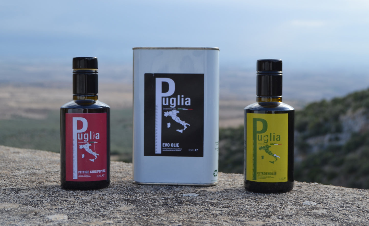 Set van 3 flessen extra vergine olijfolie uit Puglia - 100% Italiaans en ambachtelijk.